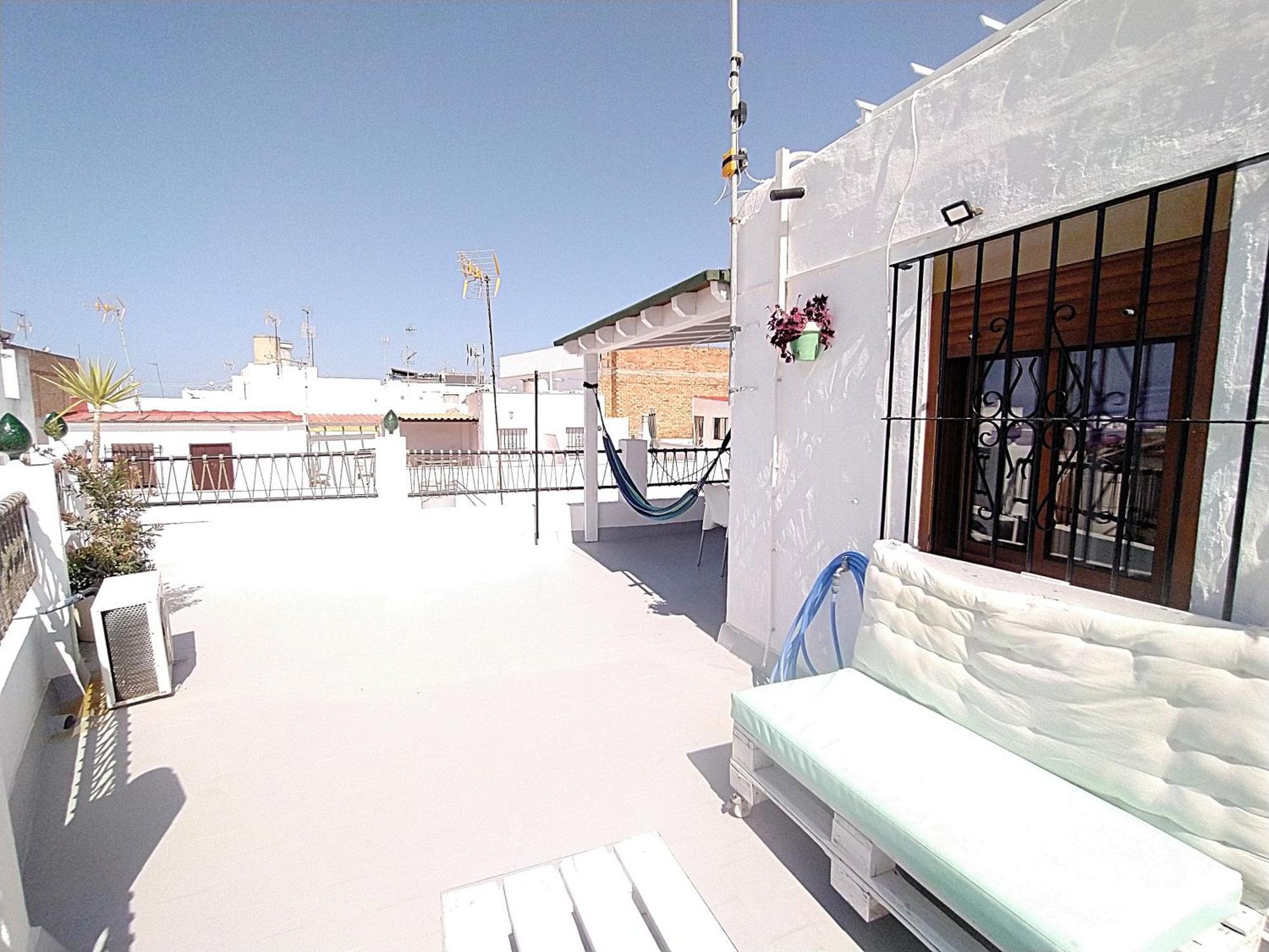 Casa Velazquez Con Terraza Privada Villa โกนิล เด ลาฟรอนเตรา ภายนอก รูปภาพ